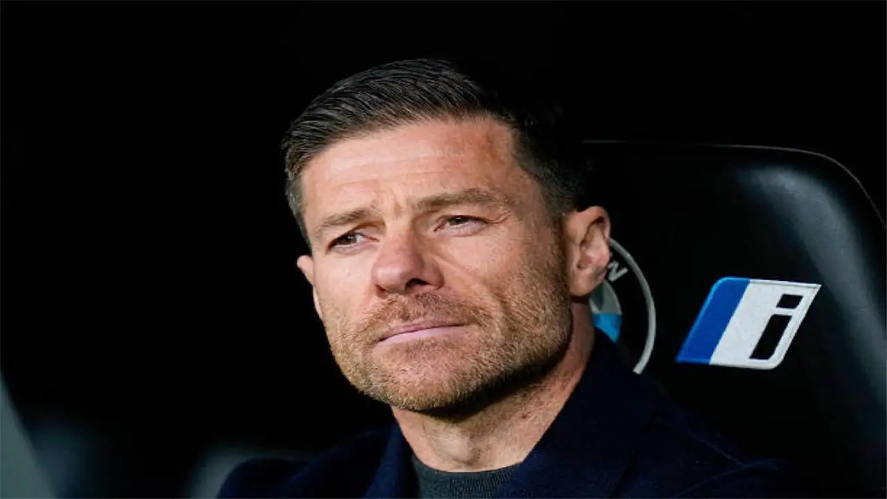 كاسياس يشيد بفهم ألونسو لكرة القدم ويصف مورينيو بعبقري نفس